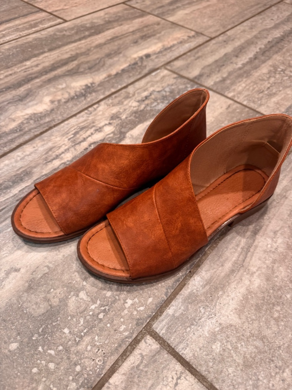 Cut Out Flats Cognac Brown- summer, classic, timeless, sandals